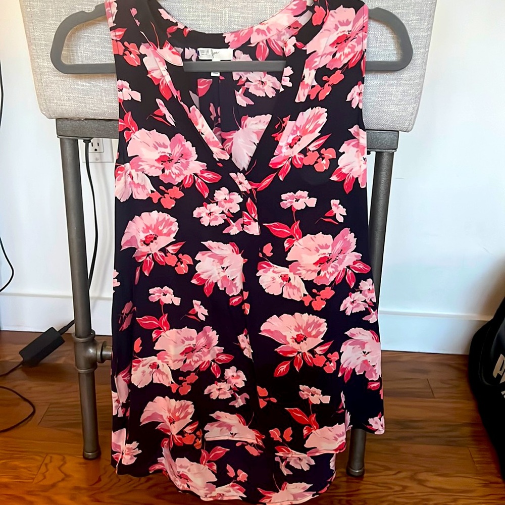 Sleeveless Joie blouse